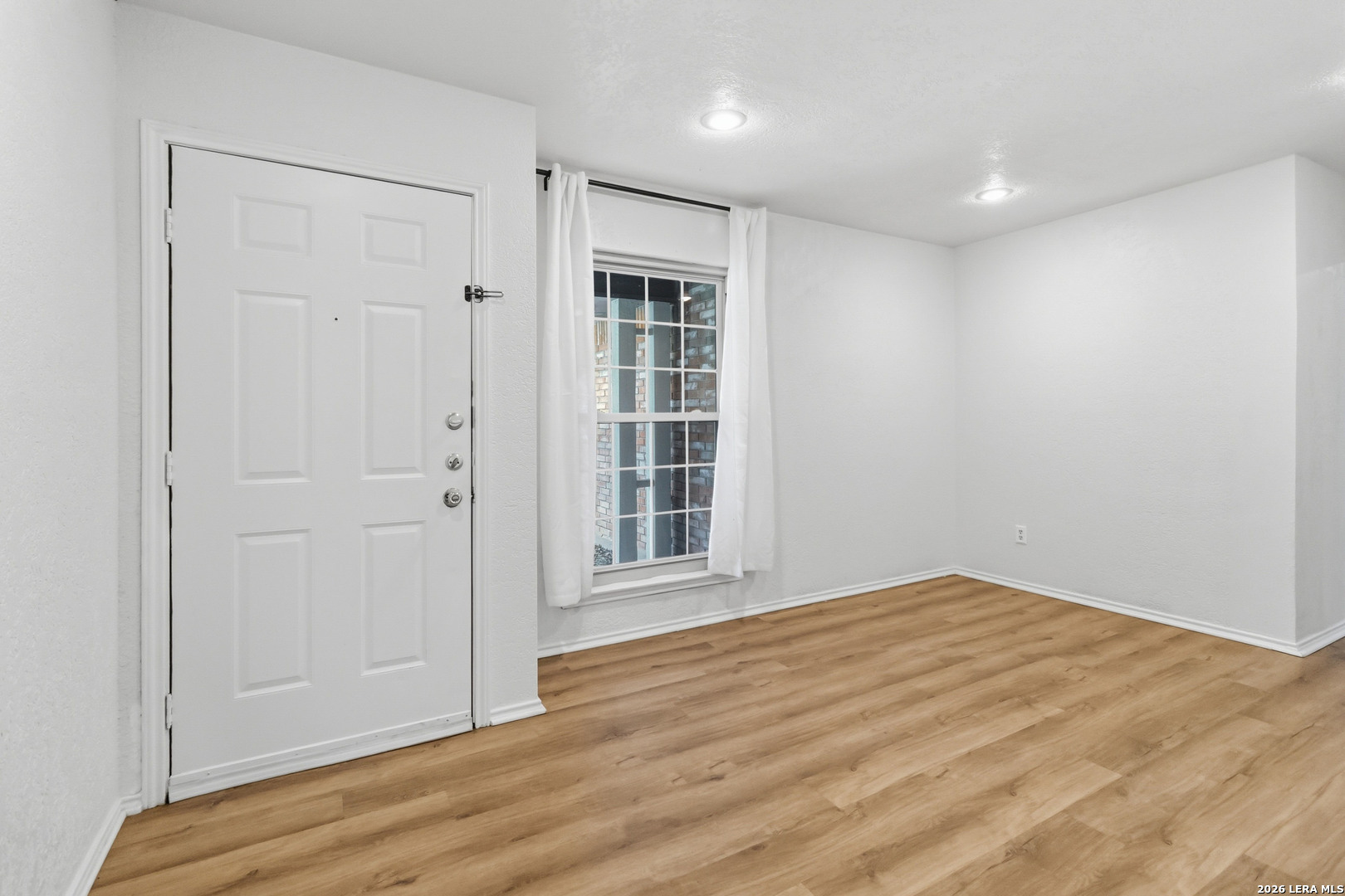 1718 Forest Spring Converse TX 78232