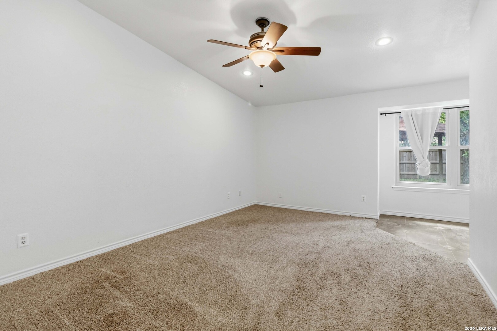 1718 Forest Spring Converse TX 78232
