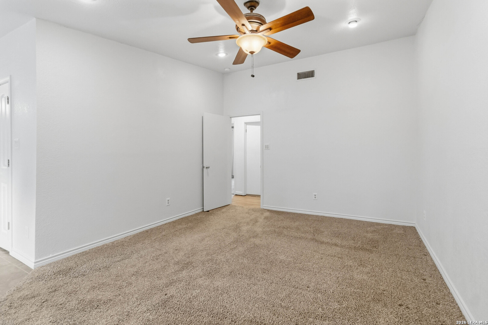 1718 Forest Spring Converse TX 78232