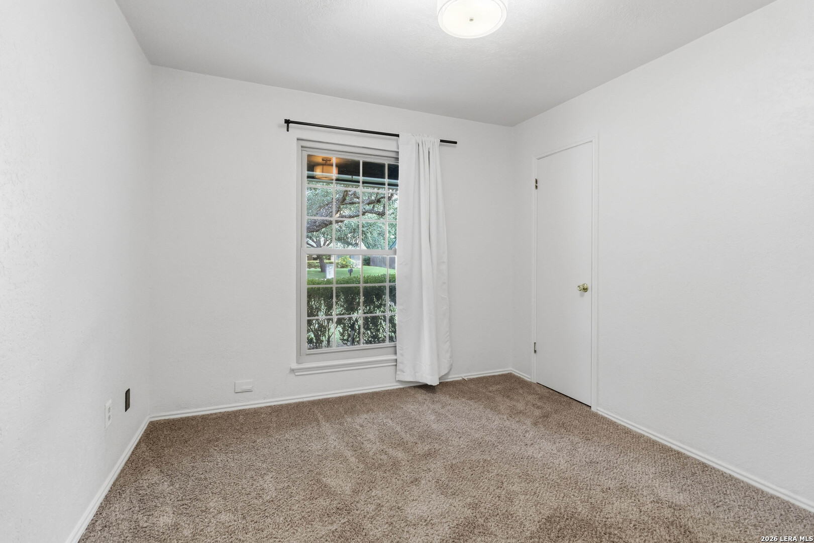 1718 Forest Spring Converse TX 78232
