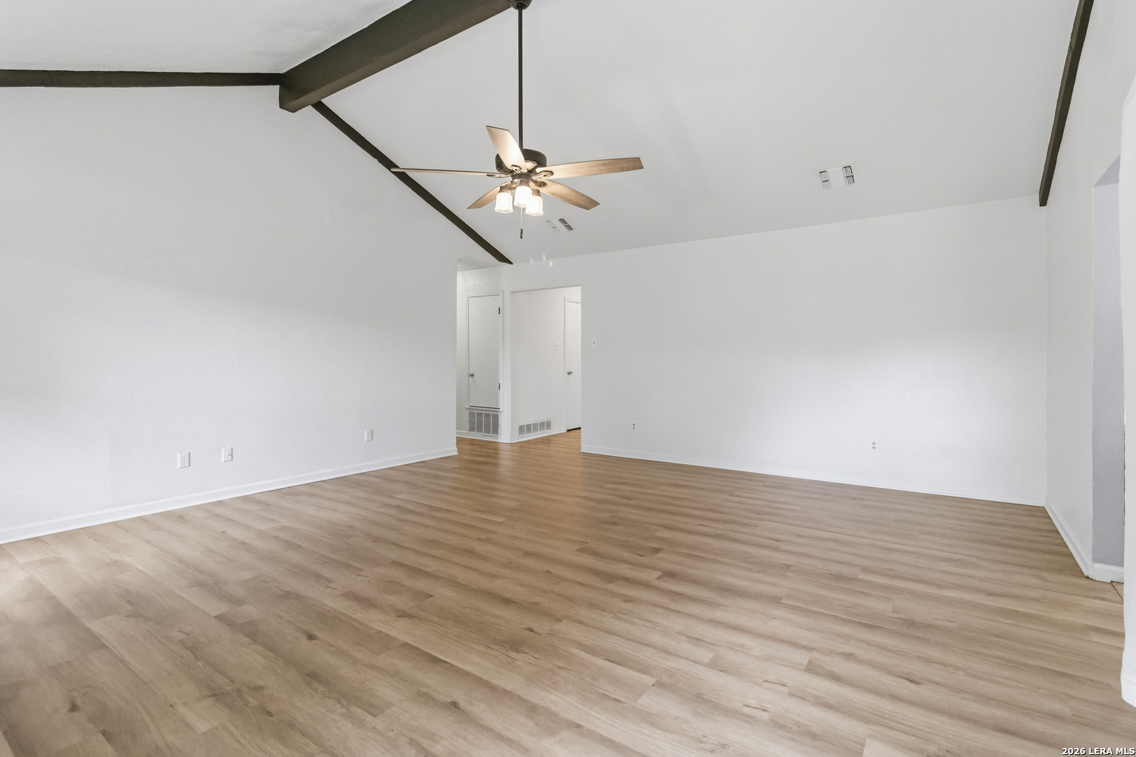1718 Forest Spring Converse TX 78232