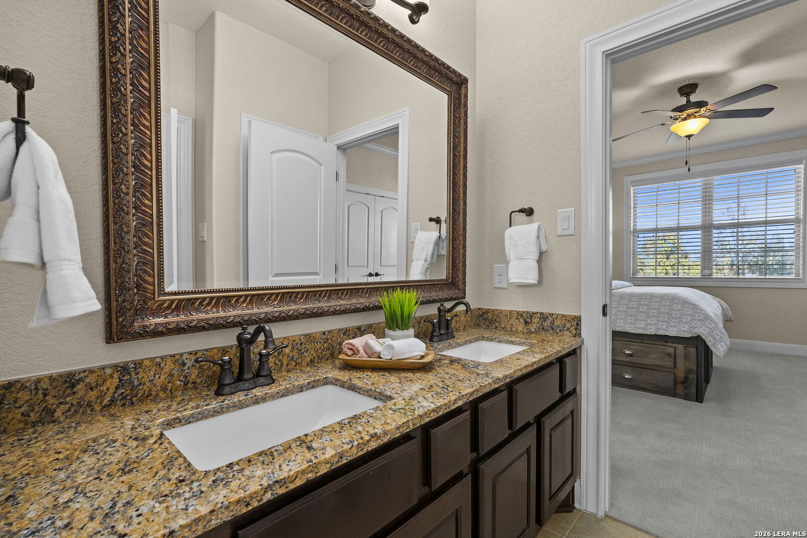 3827 Luz Del Faro San Antonio TX 78261