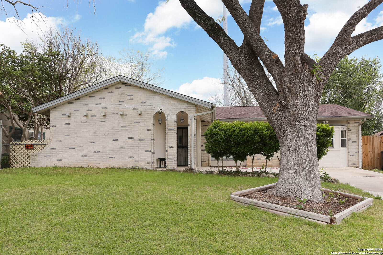 5234 Grovehill Street San Antonio TX 78228