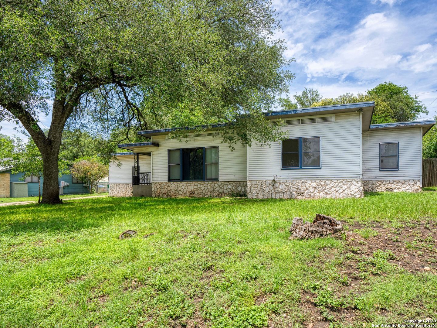6397 Kings Crown Street San Antonio TX 78233