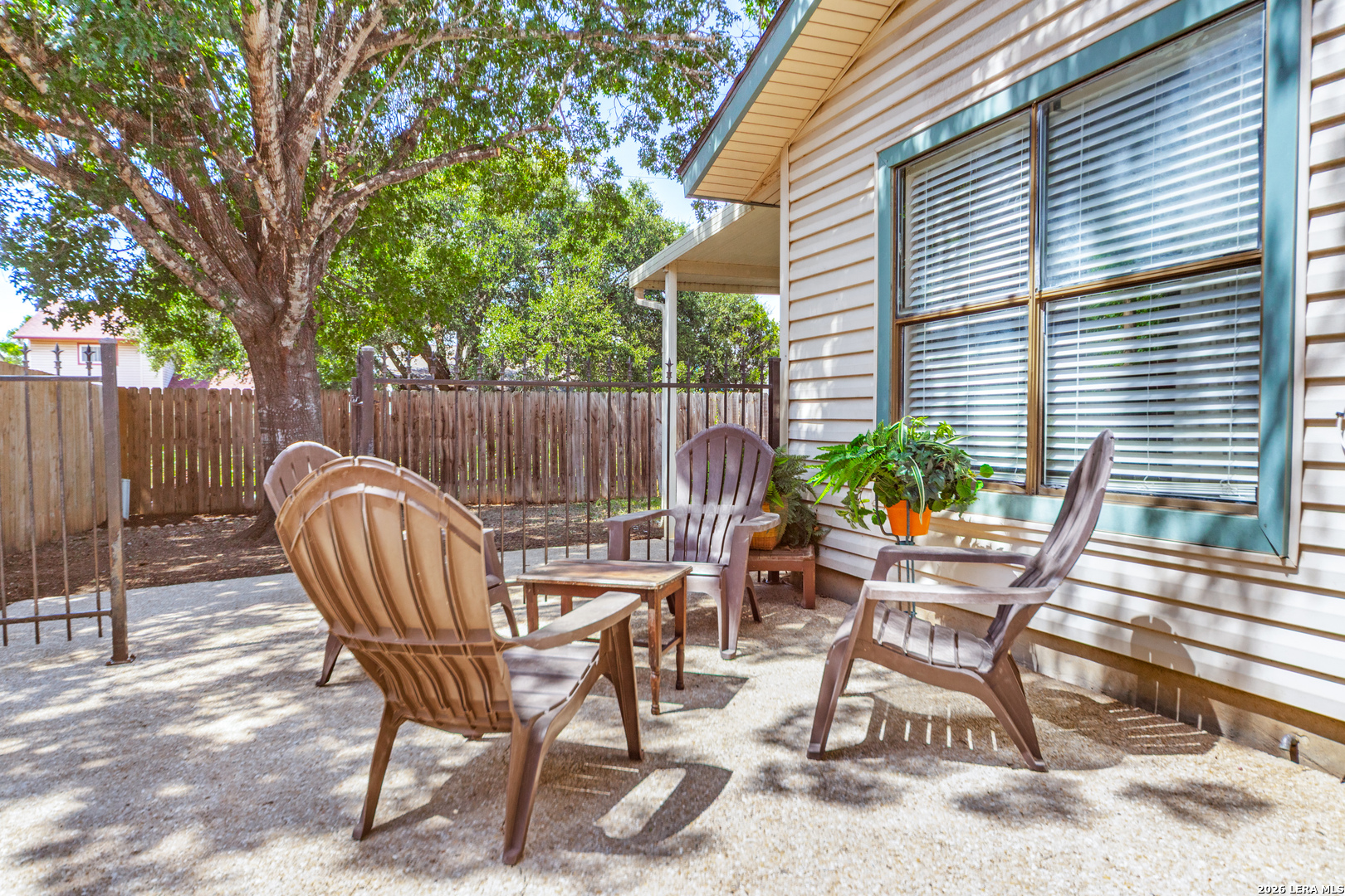 10407 Country Bluff San Antonio TX 78240