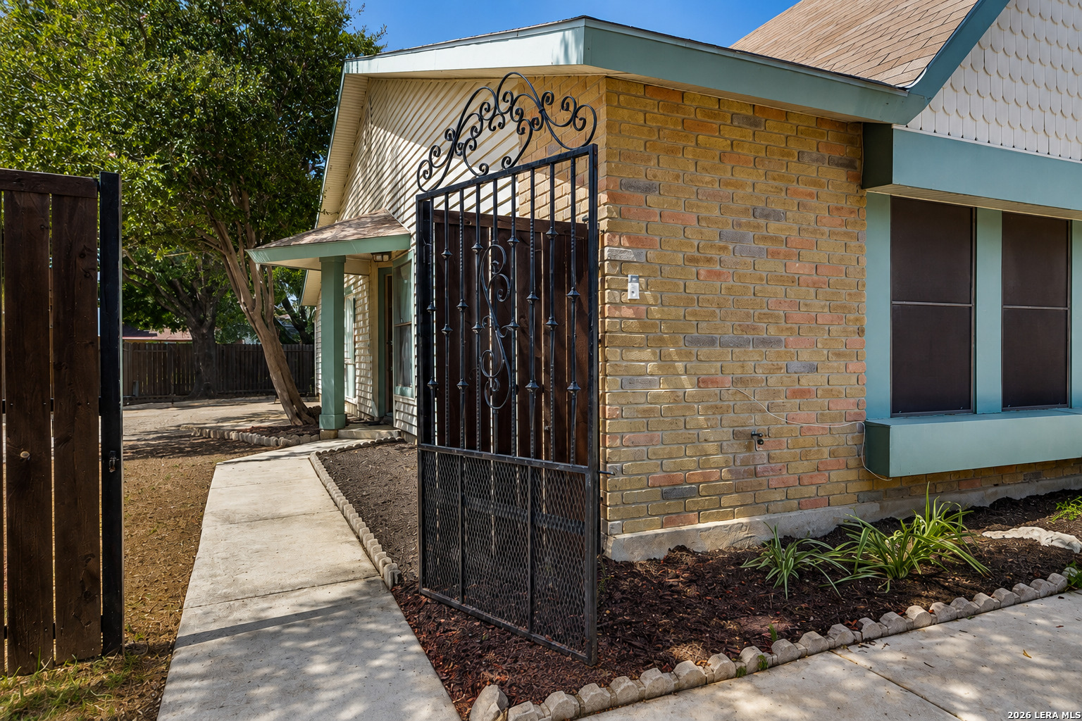 10407 Country Bluff San Antonio TX 78240