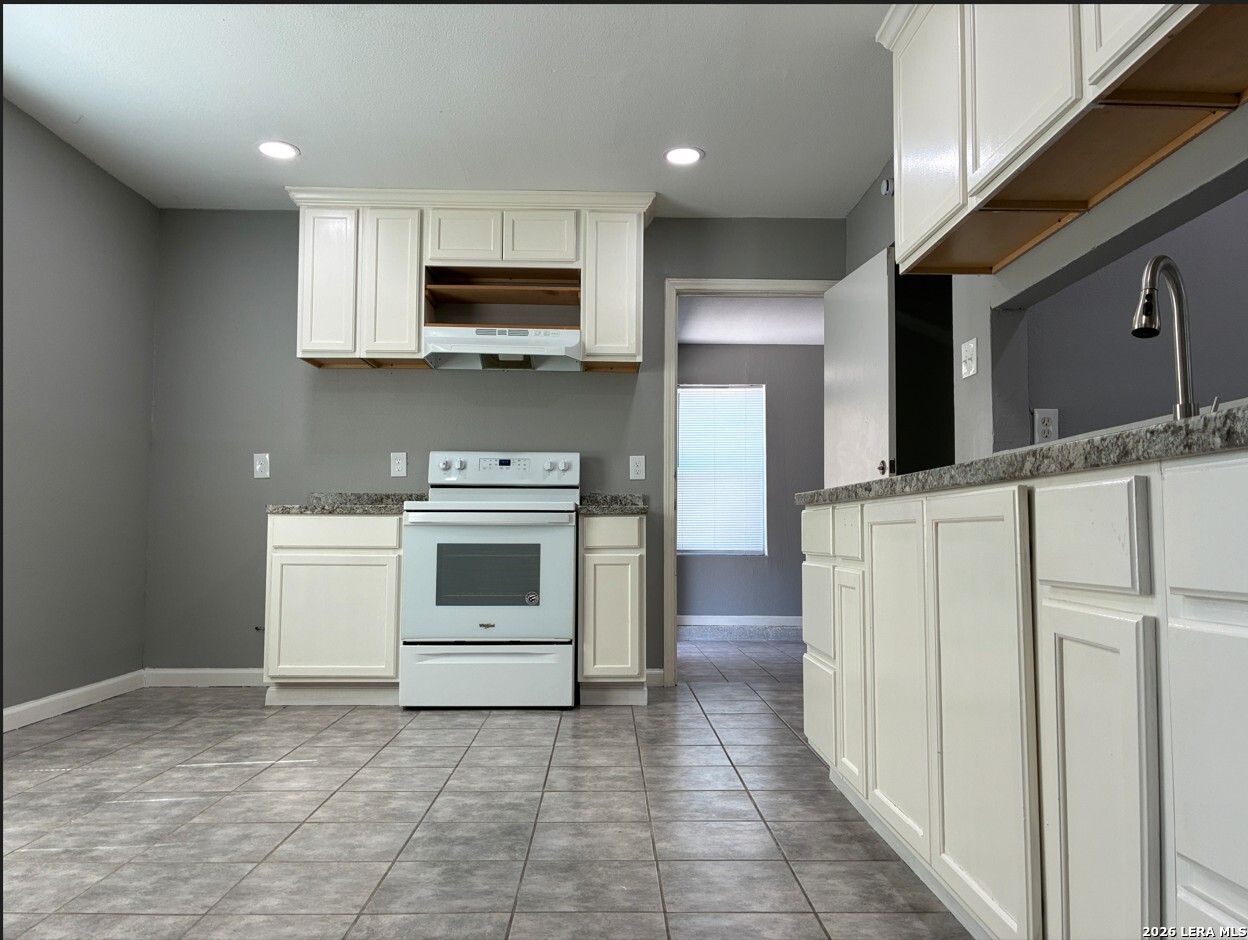 8711 Port Of Call Drive San Antonio TX 78242