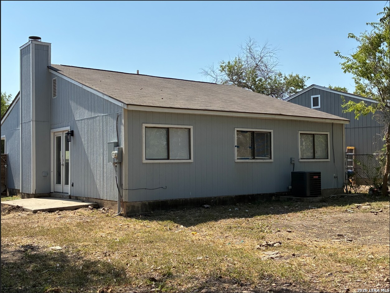 8711 Port Of Call Drive San Antonio TX 78242