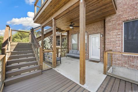13039 Walking Horse Helotes TX 78023