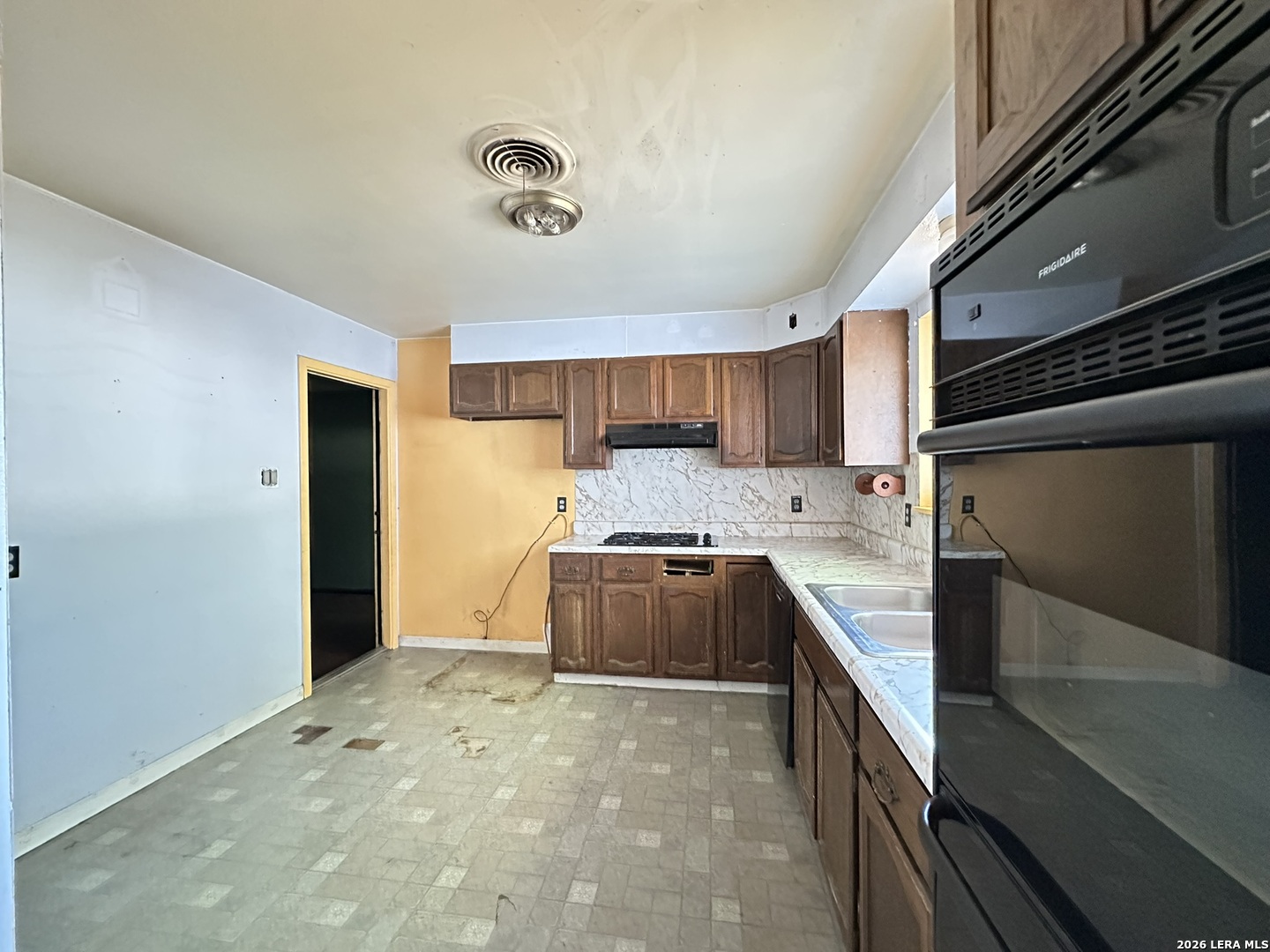 219 Goodhue San Antonio TX 78218