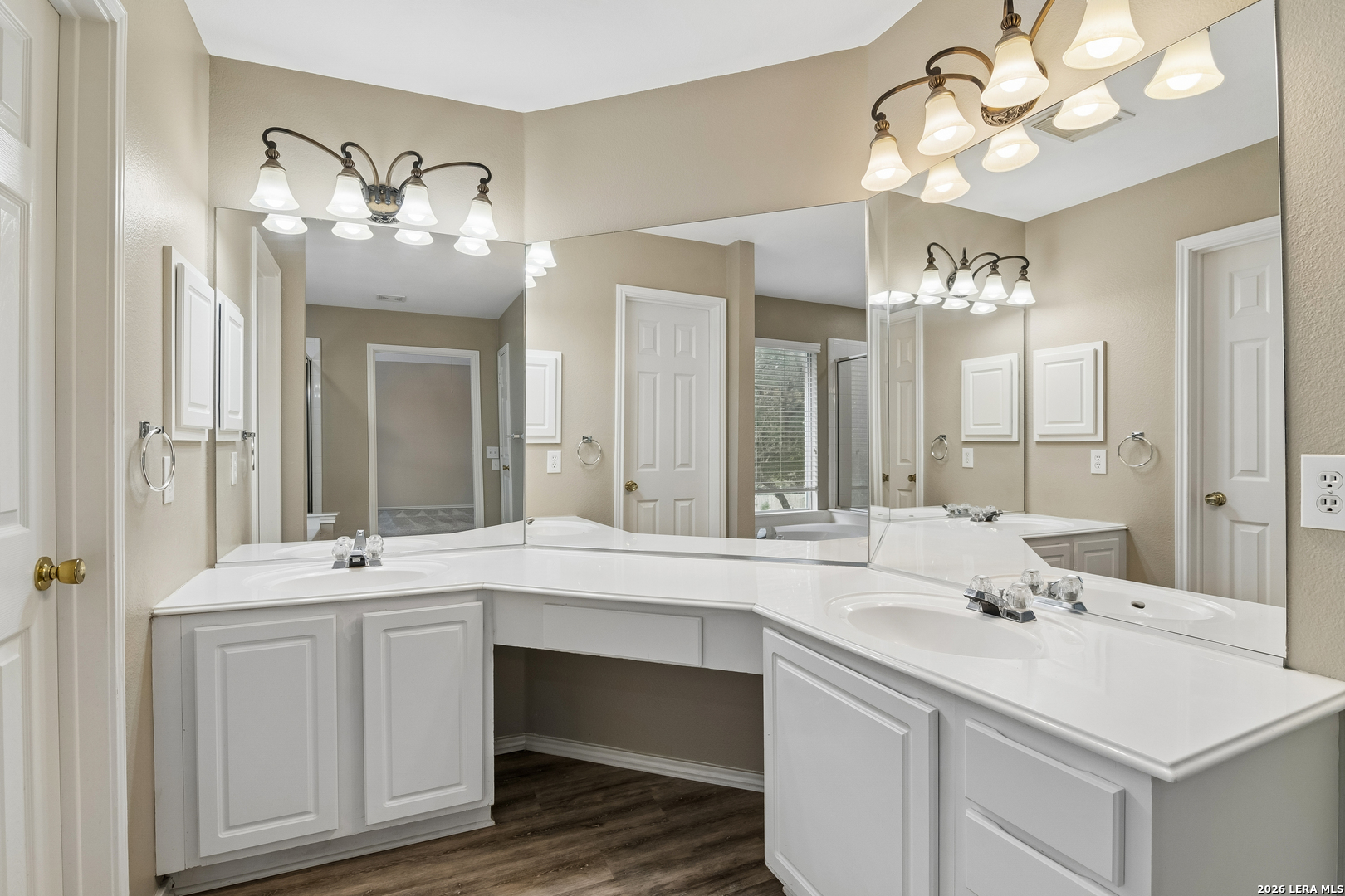 6318 Jade Glen San Antonio TX 78249