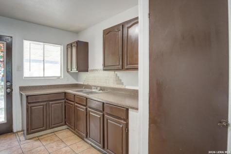 5434 Plumtree Drive San Antonio TX 78225