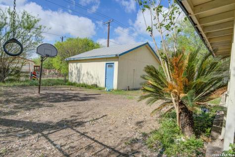 5434 Plumtree Drive San Antonio TX 78225