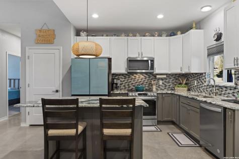 221 Sandy Mountain Sunrise Beach TX 78643