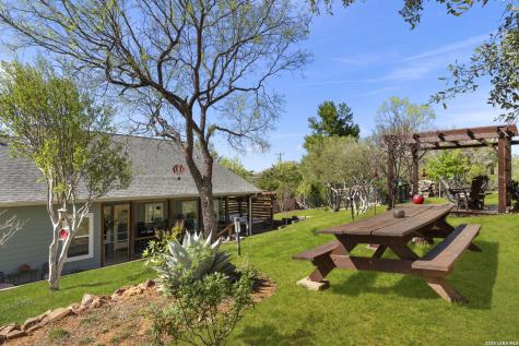 221 Sandy Mountain Sunrise Beach TX 78643