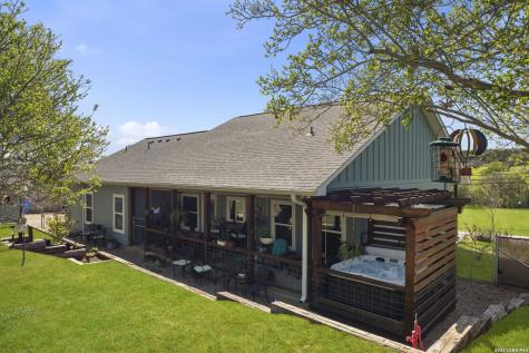 221 Sandy Mountain Sunrise Beach TX 78643