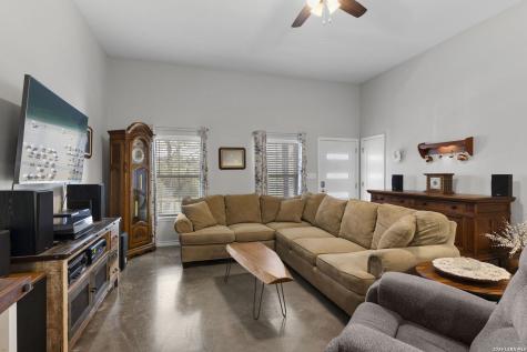 221 Sandy Mountain Sunrise Beach TX 78643