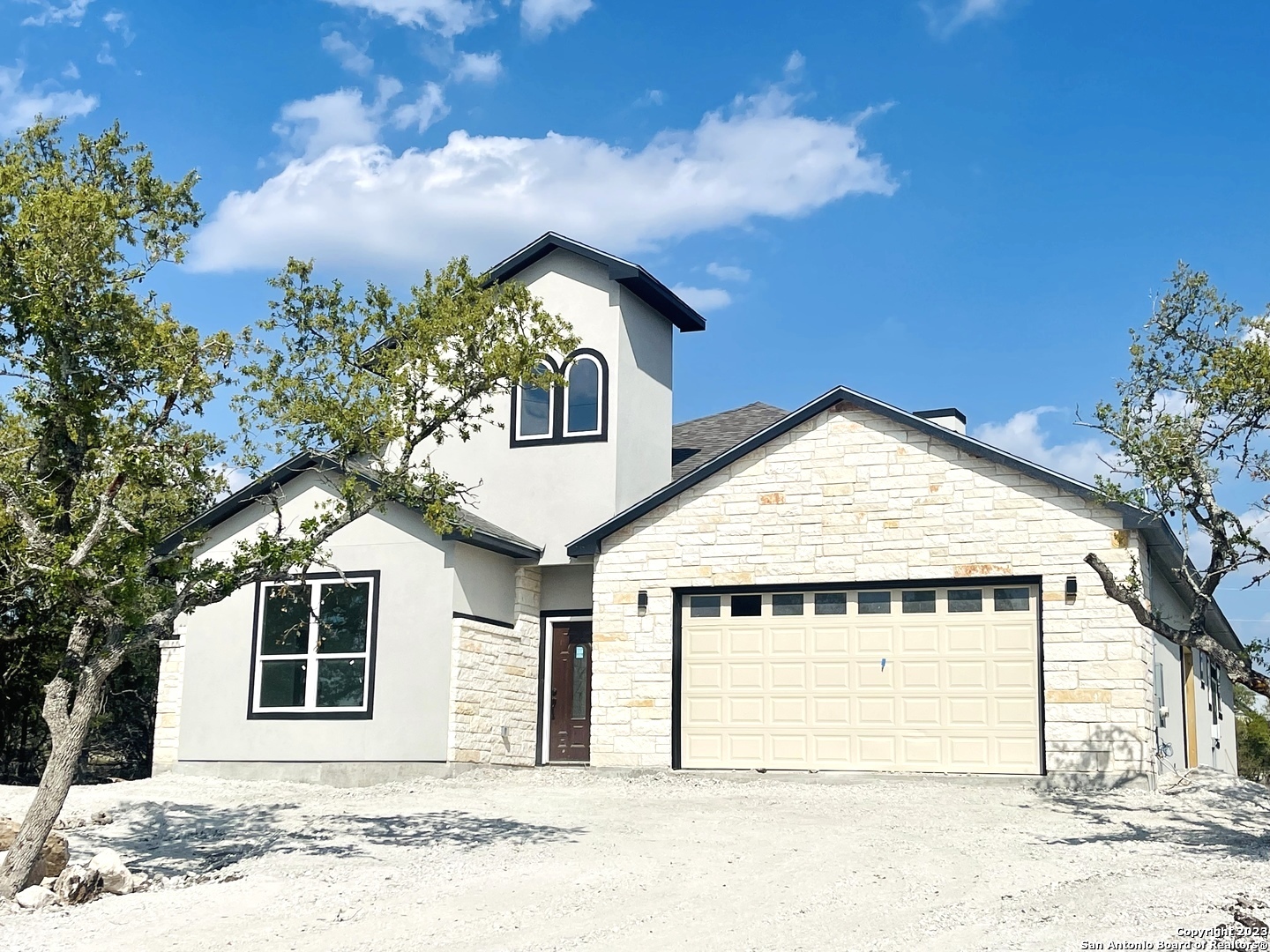 103 S John Bird Blanco TX 78606