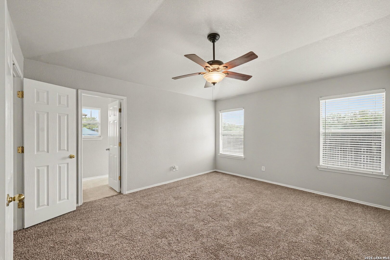 214 Roswell Canyon San Antonio TX 78245