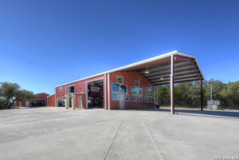 13944 Fm 32 Fischer (comal) TX 78623