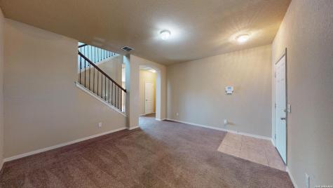 6814 Puente Fields Converse TX 78109