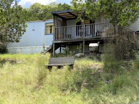 686 Jaylee Canyon Lake TX 78133