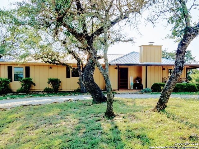415 Chipman Court Bandera TX 78003