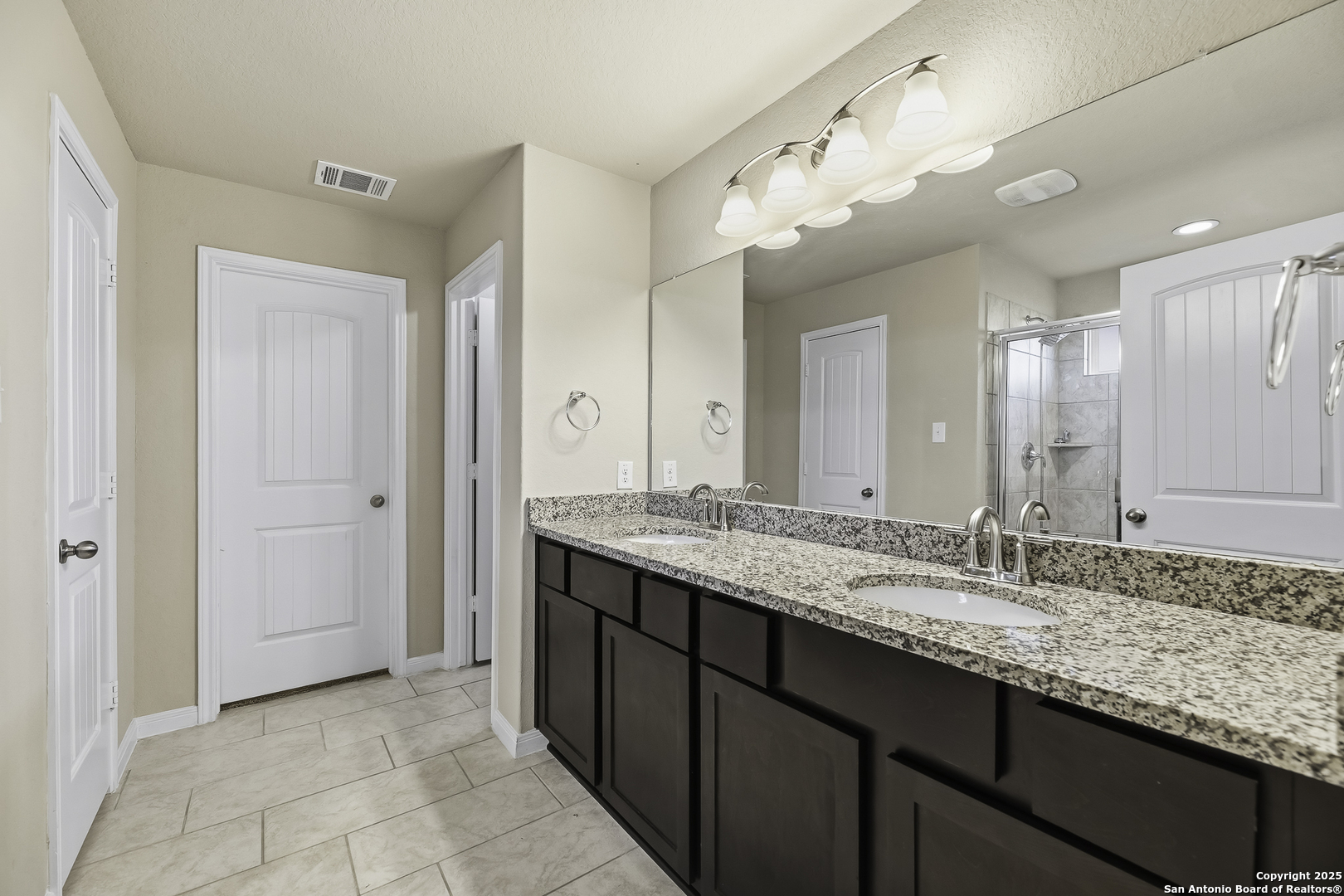 1522 Stony Island San Antonio TX 78245