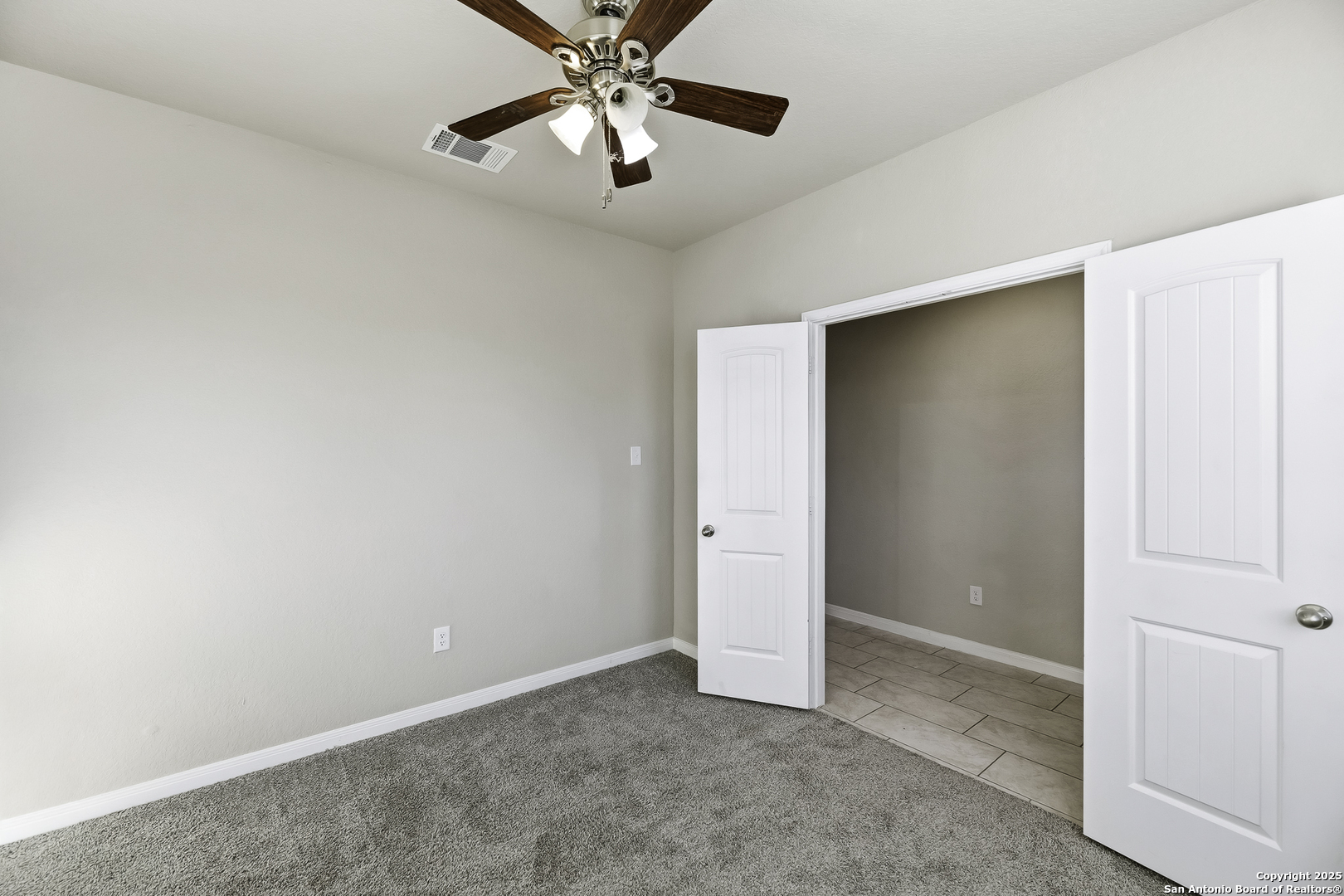1522 Stony Island San Antonio TX 78245