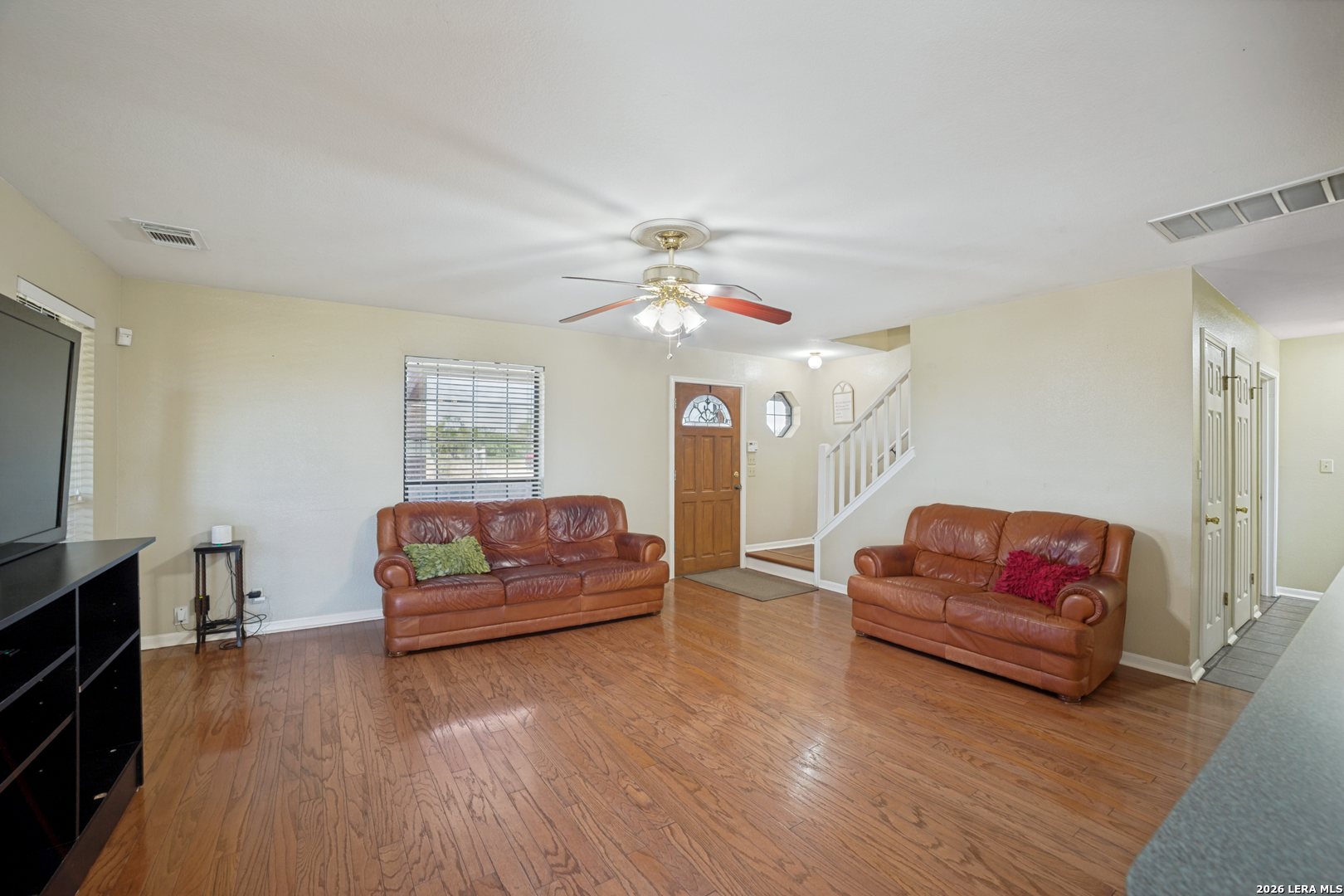 471 County Road 467 Hondo TX 78861