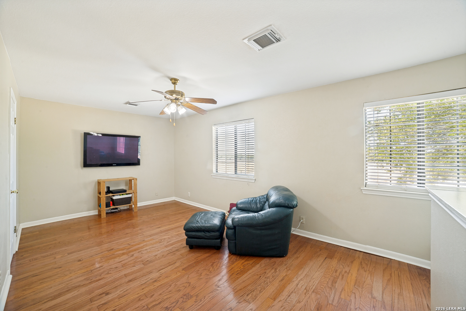 471 County Road 467 Hondo TX 78861