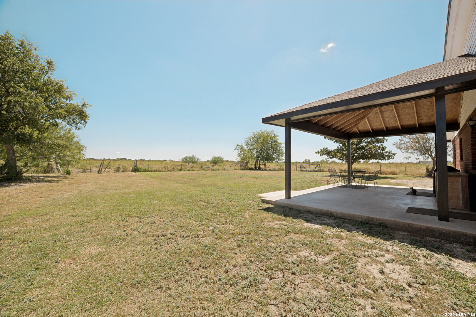 471 County Road 467 Hondo TX 78861