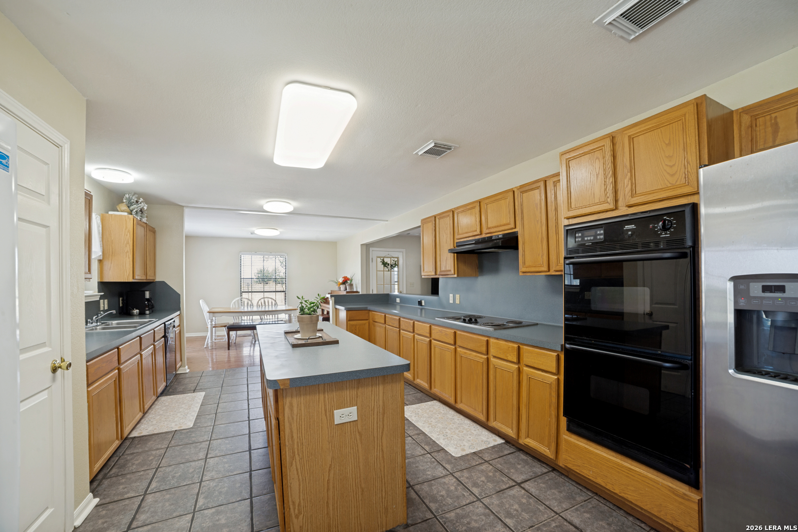471 County Road 467 Hondo TX 78861