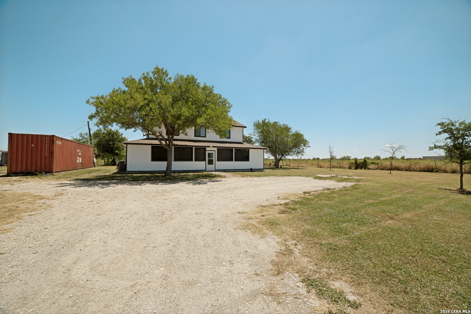 471 County Road 467 Hondo TX 78861