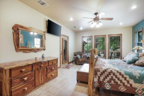 309 Lost Oaks Drive Boerne TX 78006