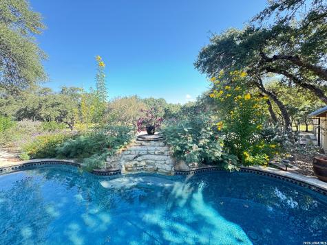 309 Lost Oaks Drive Boerne TX 78006