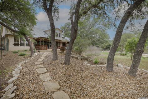 309 Lost Oaks Drive Boerne TX 78006