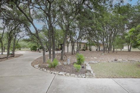309 Lost Oaks Drive Boerne TX 78006