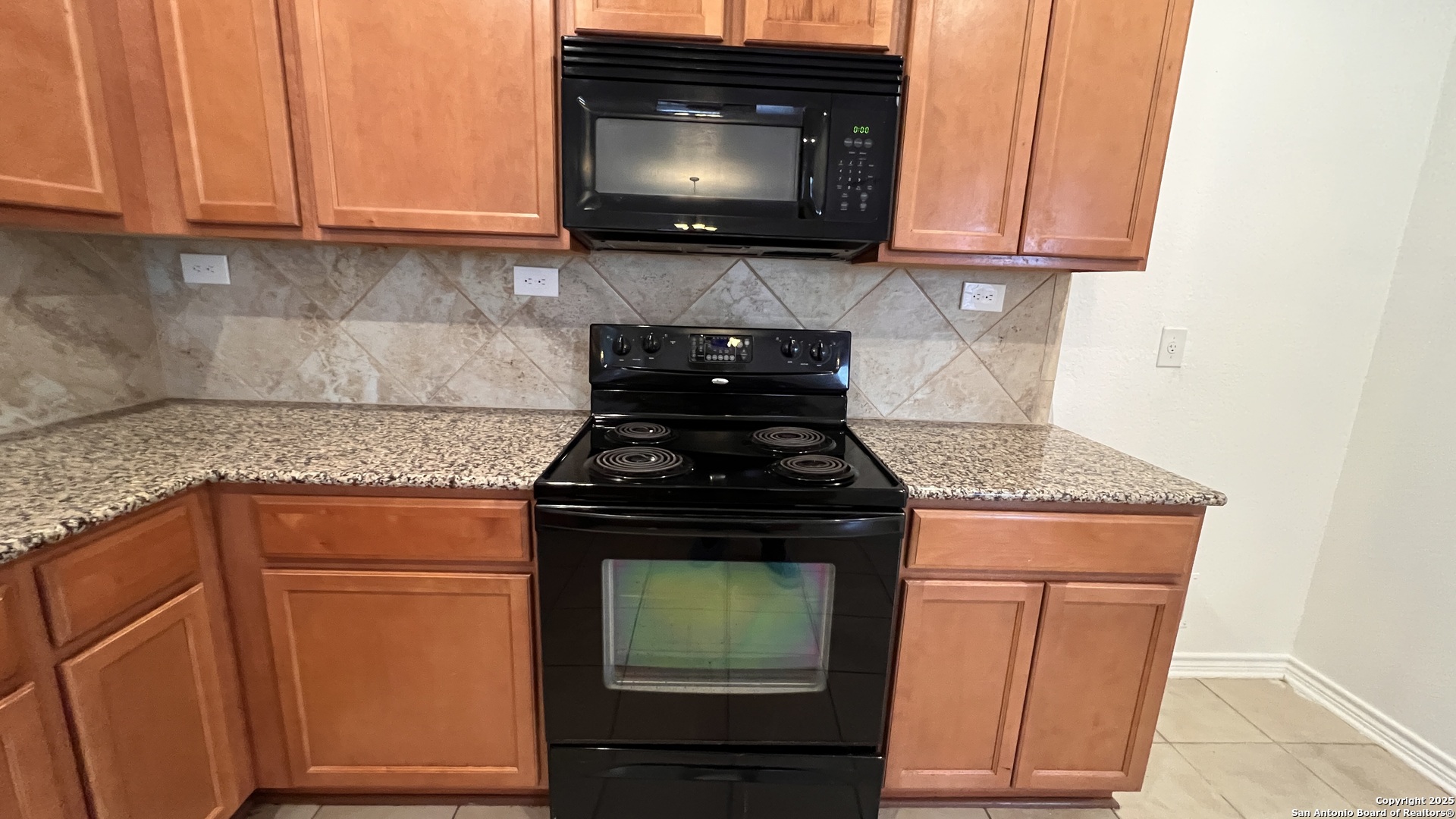 2027 Ares Cove San Antonio TX 78245