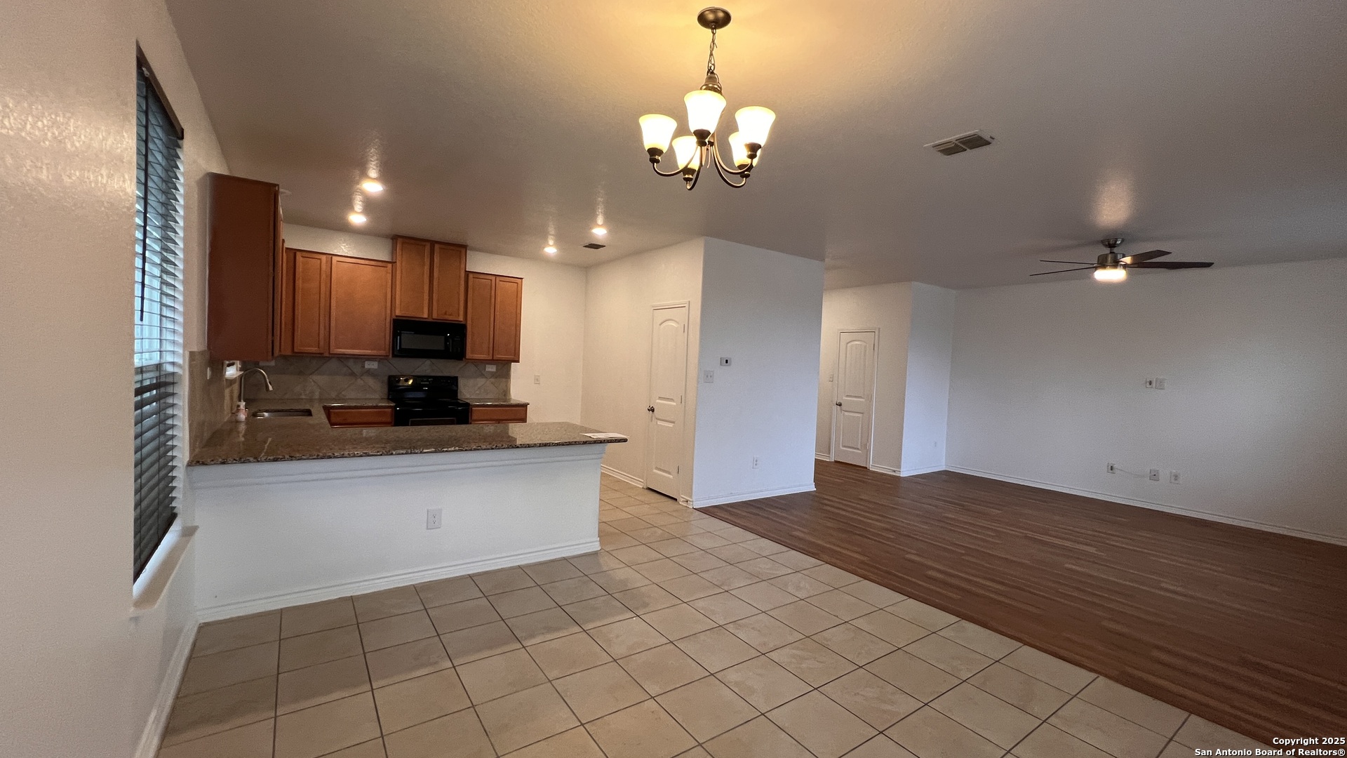 2027 Ares Cove San Antonio TX 78245