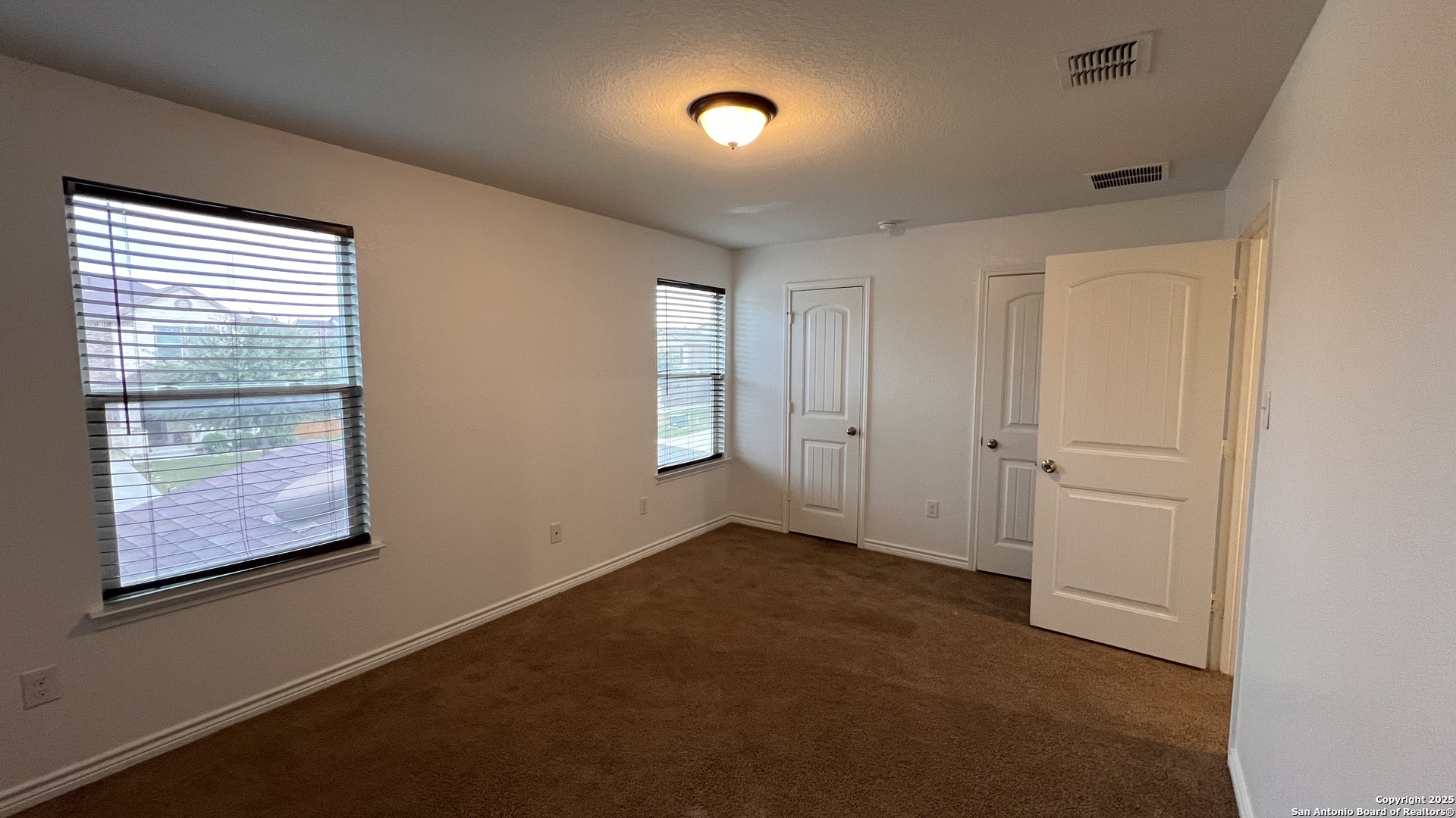 2027 Ares Cove San Antonio TX 78245