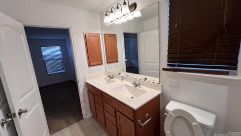 2027 Ares Cove San Antonio TX 78245