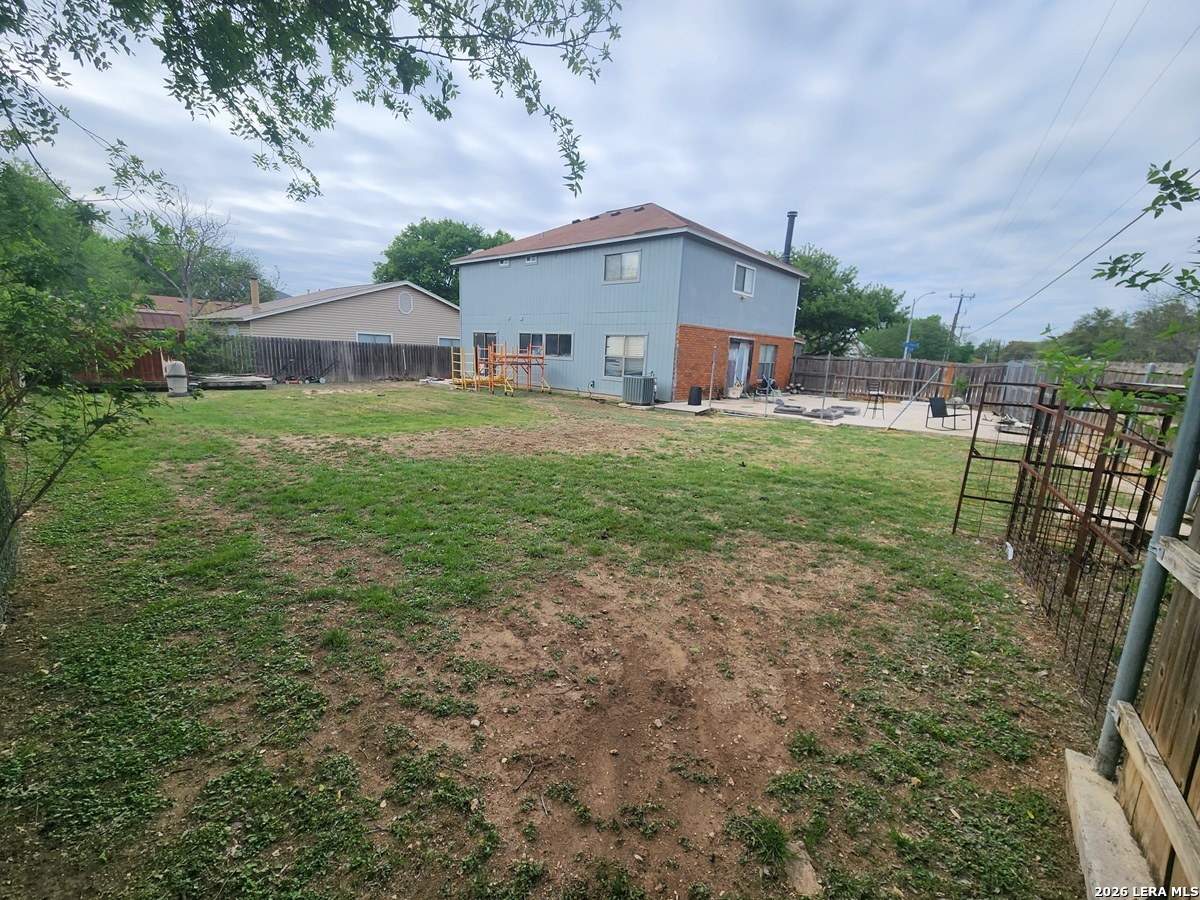 9802 Trendwood San Antonio TX 78250