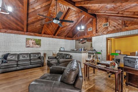 255 Lansing Lane San Antonio TX 78207