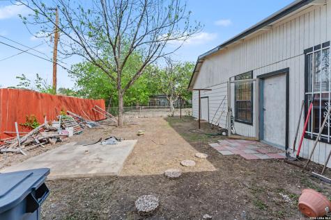 255 Lansing Lane San Antonio TX 78207
