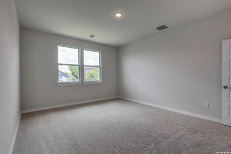 10520 Eddleman Cove San Antonio TX 78252