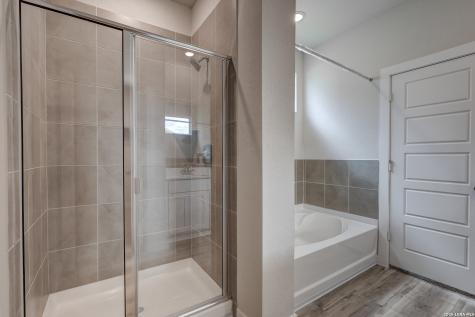 10520 Eddleman Cove San Antonio TX 78252