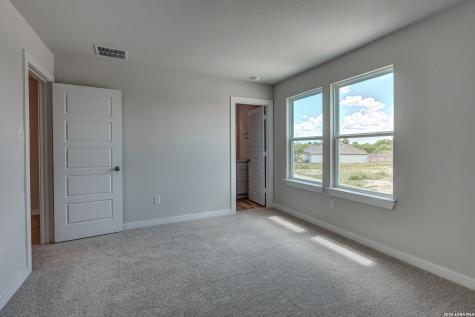 10520 Eddleman Cove San Antonio TX 78252
