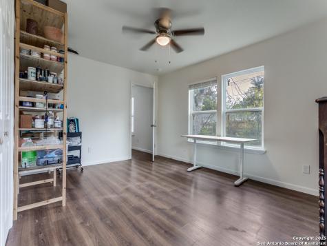 162 Sullivan San Antonio TX 78213