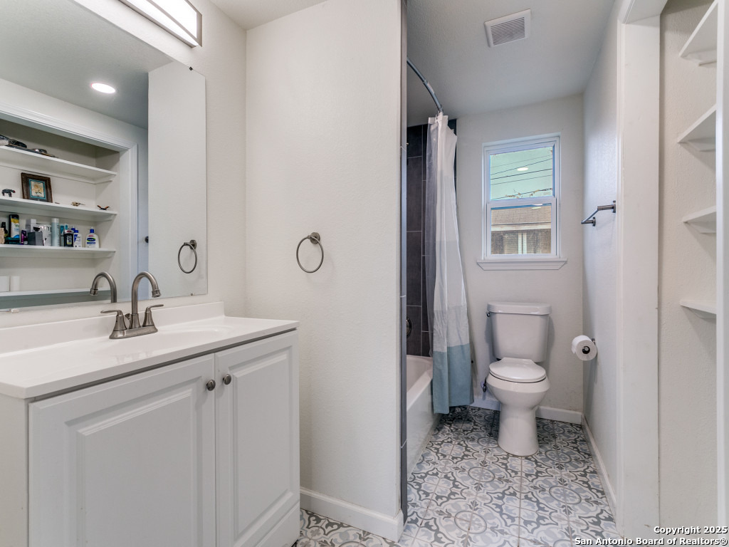 162 Sullivan San Antonio TX 78213
